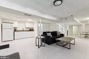 4146 Addison Rd, Fairfax, VA 22030 - Photo 22