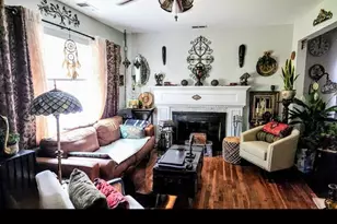 10833 Warwick Ave, Fairfax, VA 22030 - Photo 2