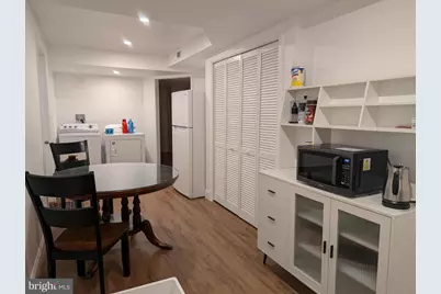 10928 Warwick Avenue, Fairfax, VA 22030 - Photo 2