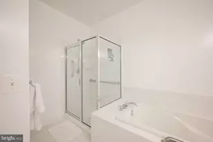 10328 Sager Ave, Fairfax, VA 22030 - Photo 20