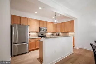 10328 Sager Ave, Fairfax, VA 22030 - Photo 4