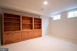 3832 Farrcroft Dr, Fairfax, VA 22030 - Photo 22