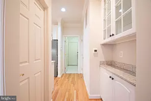 3832 Farrcroft Dr, Fairfax, VA 22030 - Photo 16