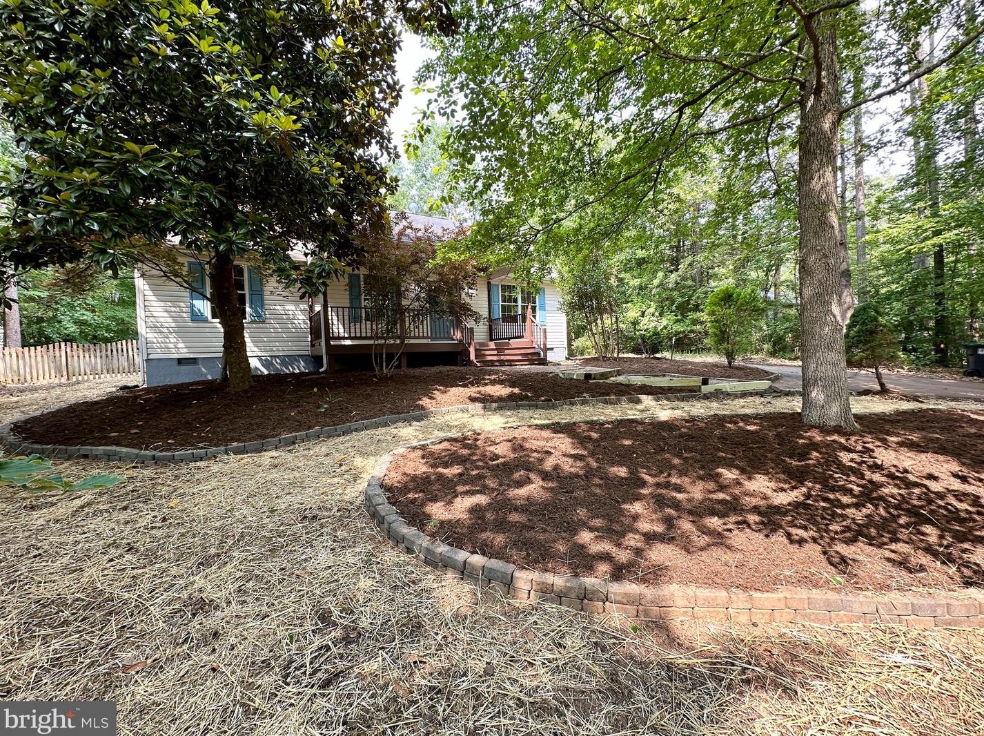 4 Powhatan Rd, Bybee, VA 22963