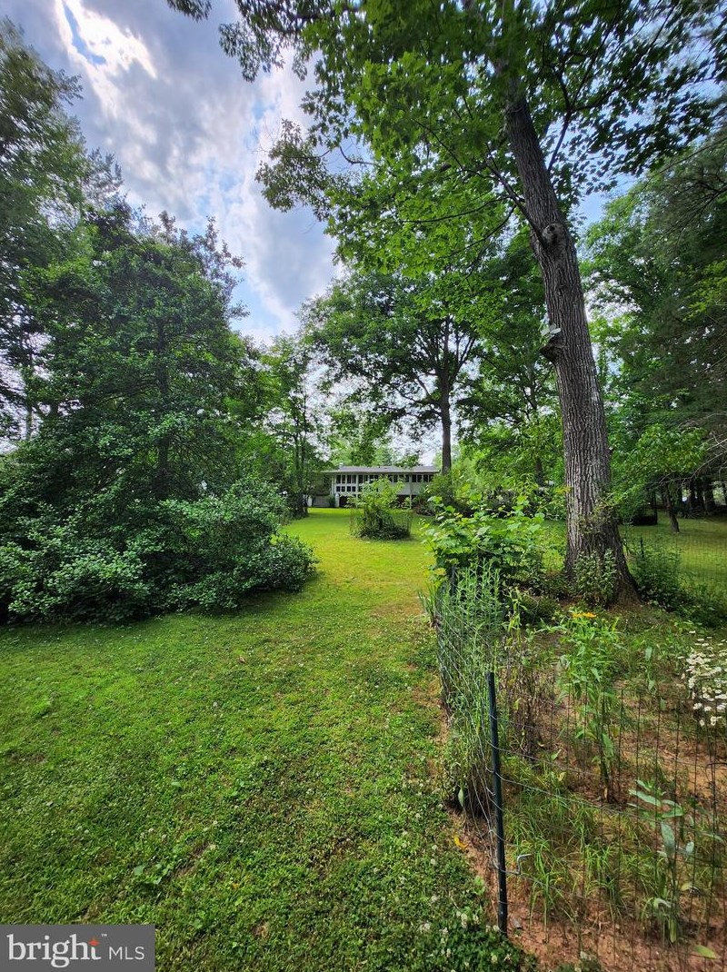 1776 Oliver Creek Rd, Troy, VA 22974