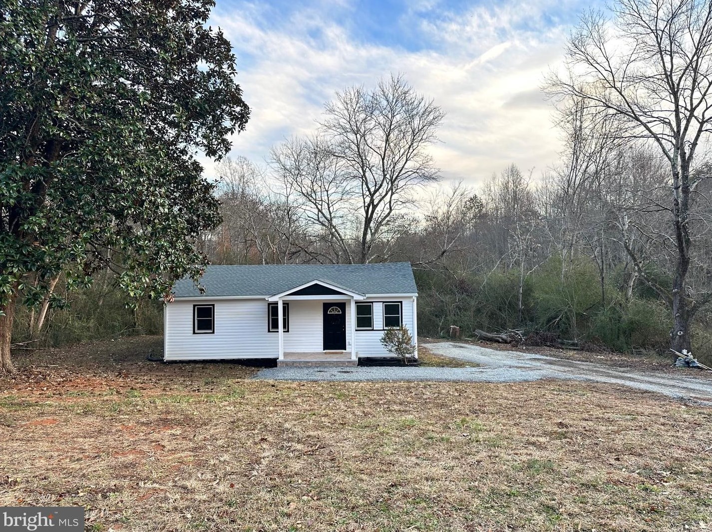 980 Cunningham Rd, Bybee, VA 22963