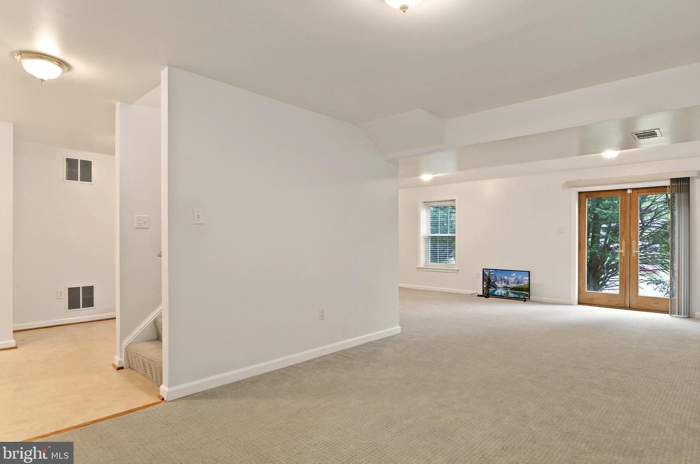 7333 Hazelwood Ct, Warrenton VA  20187-4140 exterior