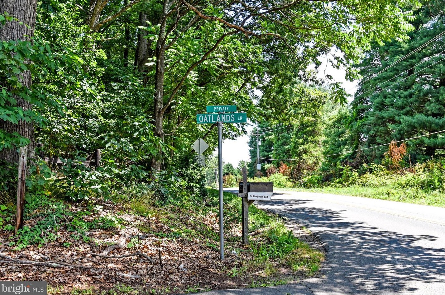 7074 Riley Rd, Warrenton VA  20187-8900 exterior