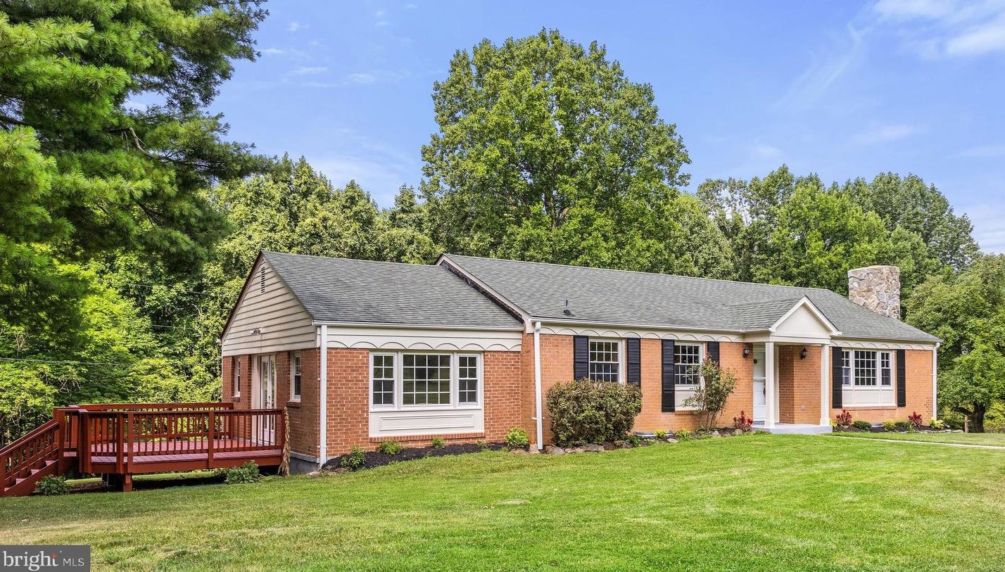 4154 Fiery Run Rd, Linden, VA 22642