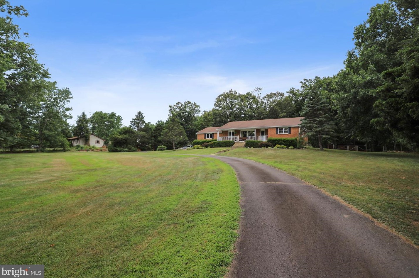 8024 Kettle Run Ct, Catlett, VA 20119-1847