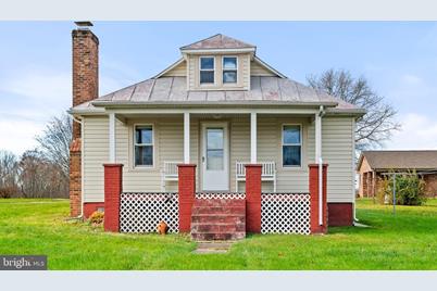9422 Elk Run Road - Photo 1