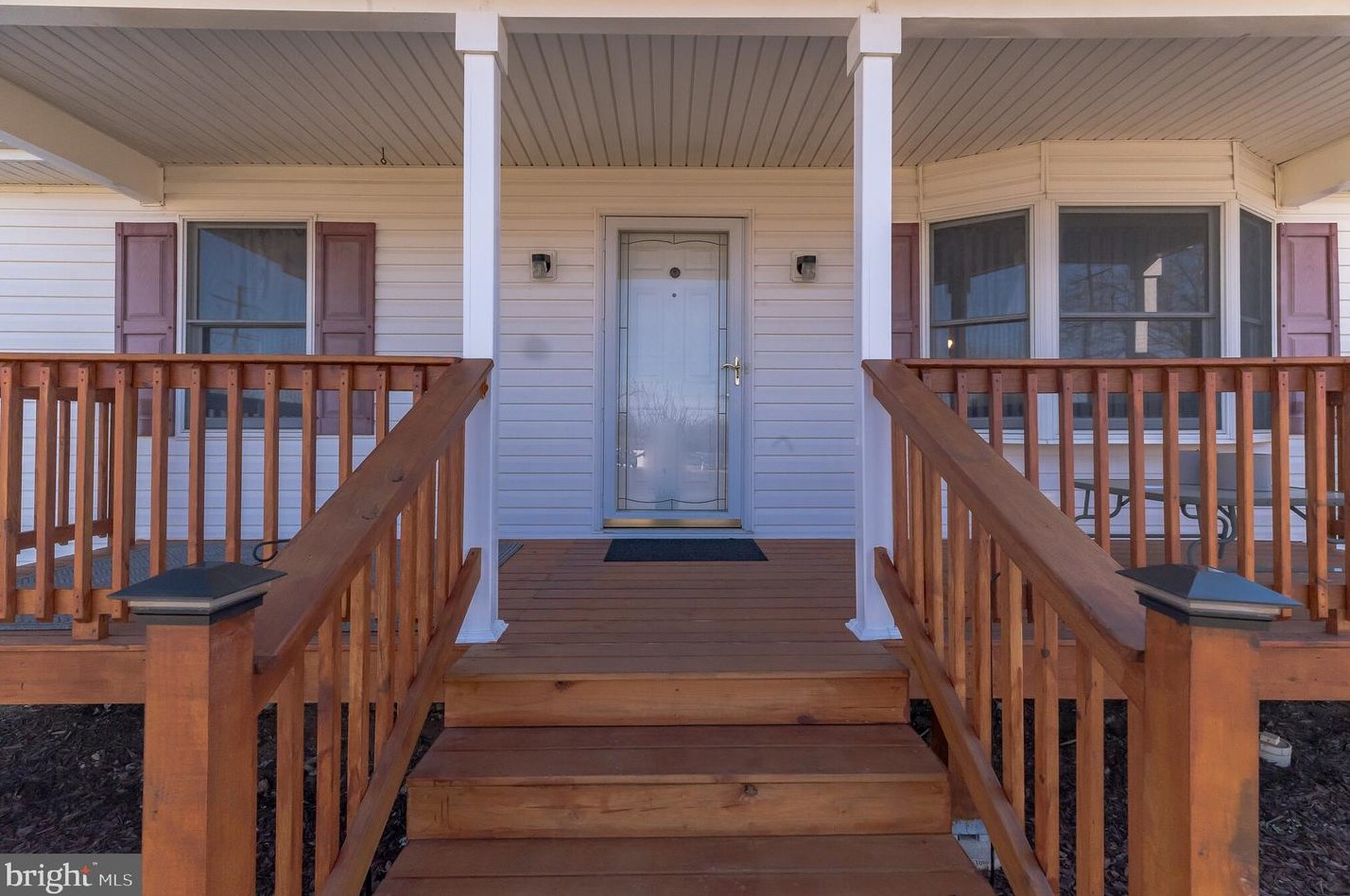 7053 W Justin Ct W, Remington, VA 22734