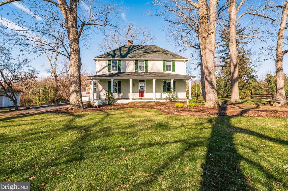 8186 Lees Ridge Rd, Warrenton, VA 20186-8732