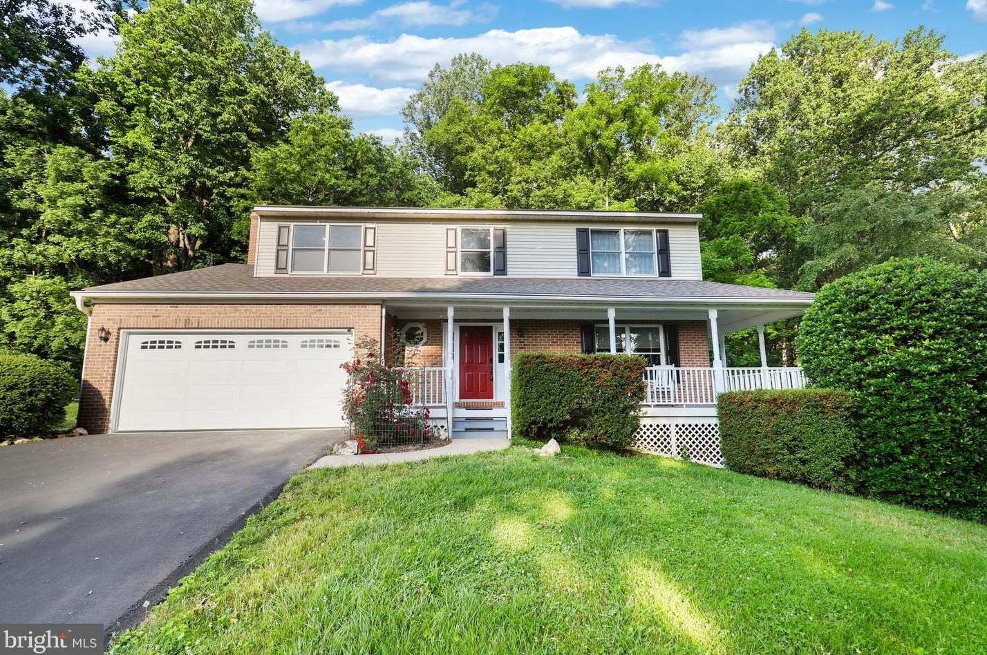 6422 White Oak Ln, Broad Run, VA 20137-2128