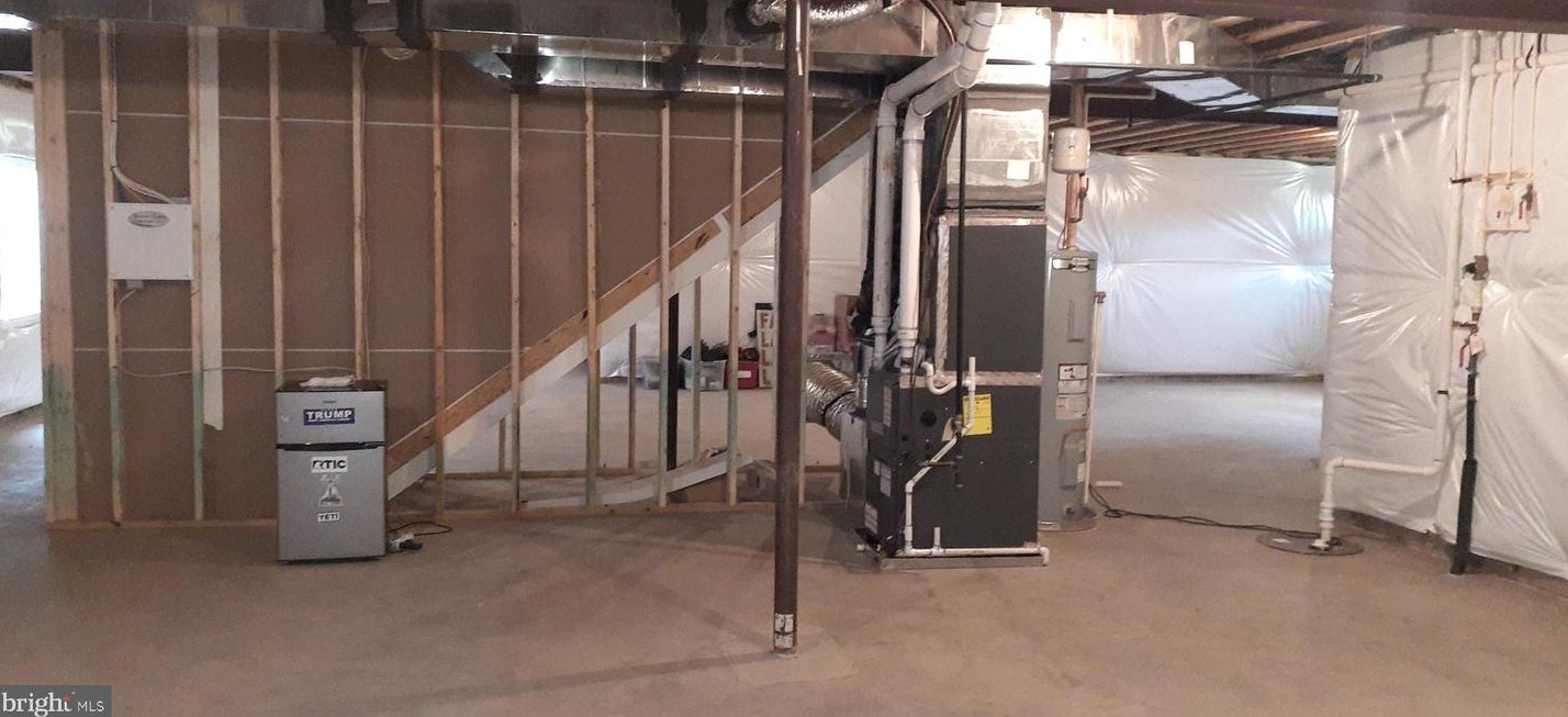 11206 Callie Jo Ct, Bealeton VA  22712-2005 exterior