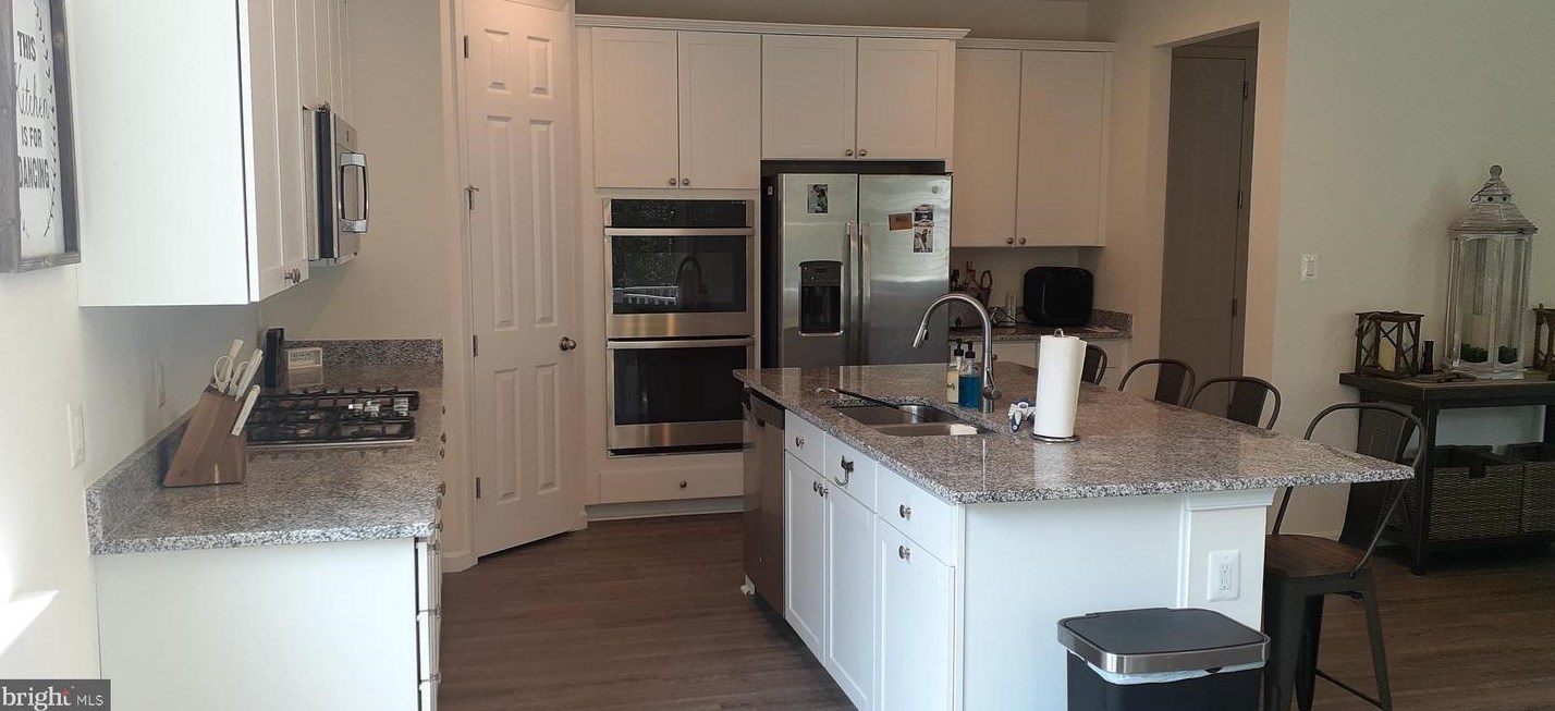 11206 Callie Jo Ct, Bealeton VA  22712-2005 exterior