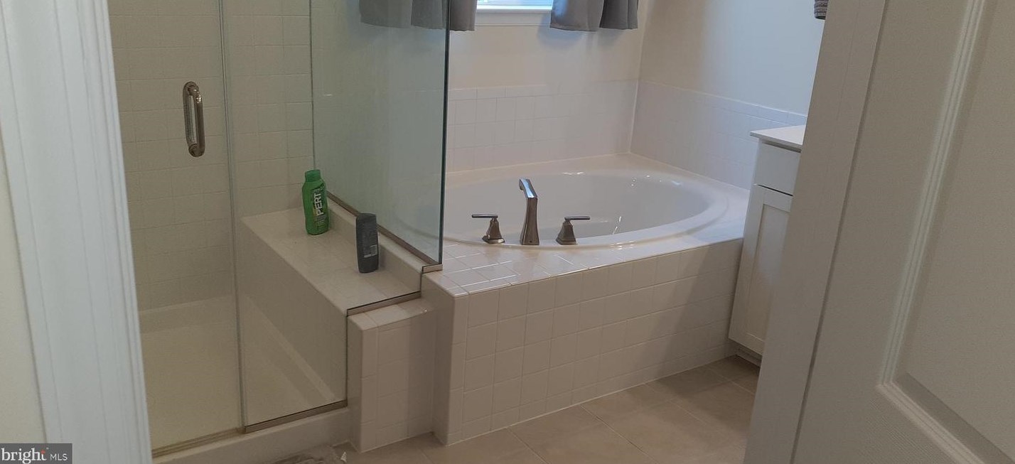 11206 Callie Jo Ct, Bealeton VA  22712-2005 exterior