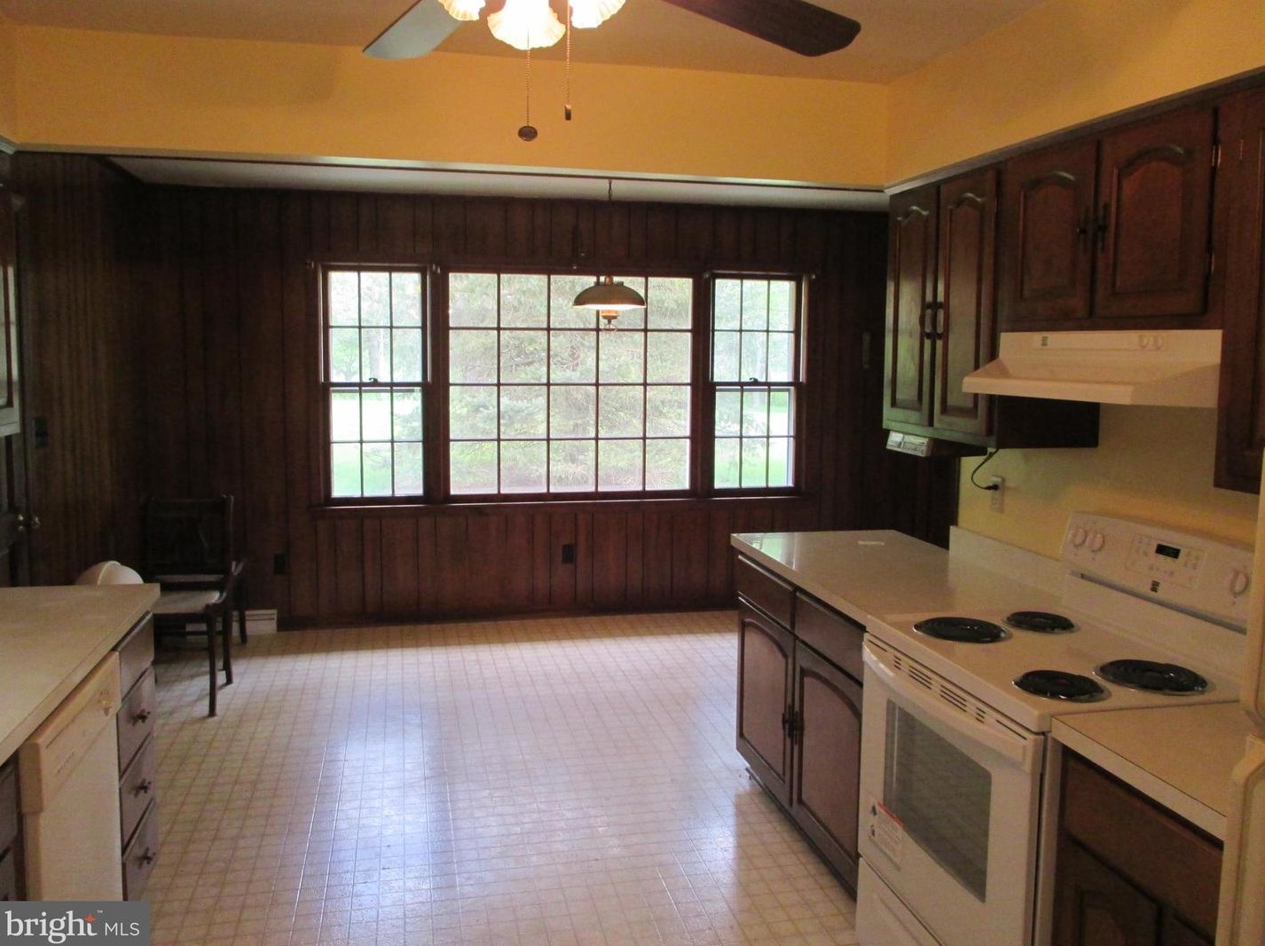 4893 Dumfries Rd, Catlett, VA 20119