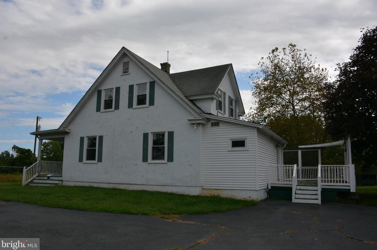 5129 Broad Run Church Rd, Warrenton VA  20187-2705 exterior