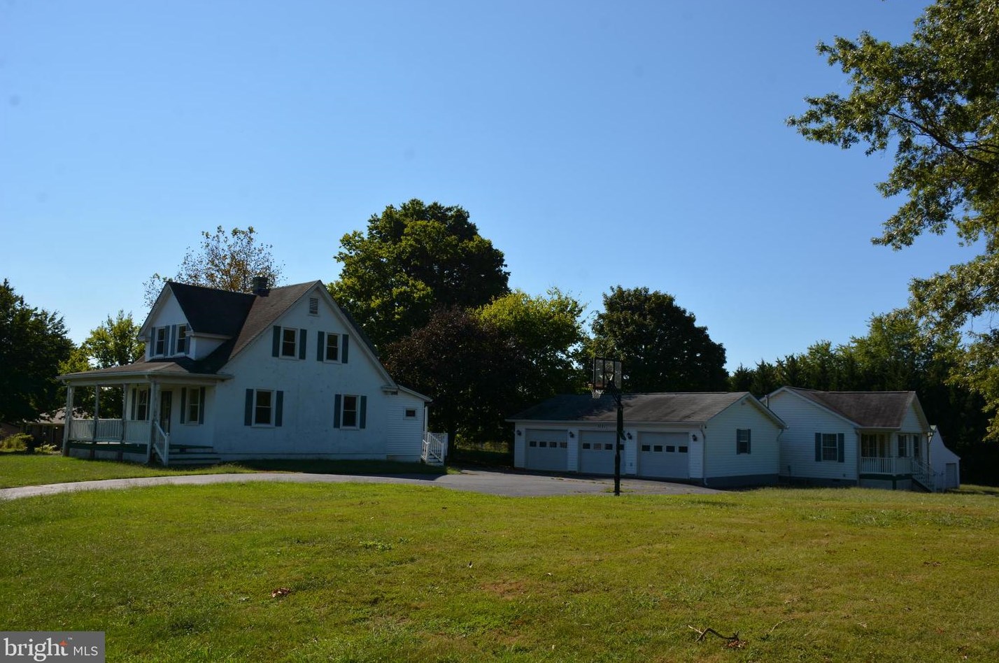 5129 Broad Run Church Rd, Warrenton VA  20187-2705 exterior