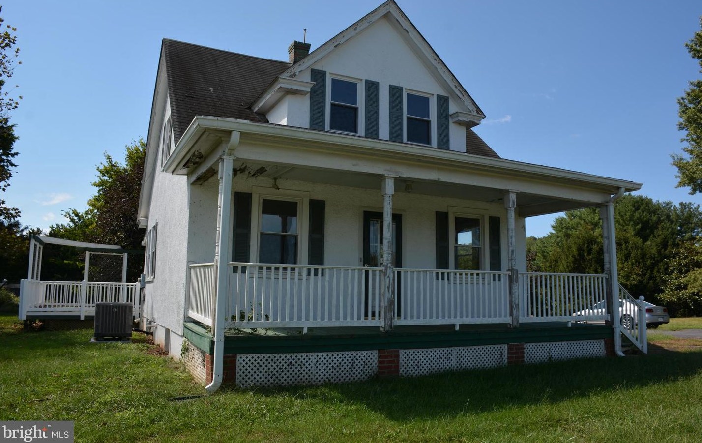 5129 Broad Run Church Rd, Warrenton VA  20187-2705 exterior