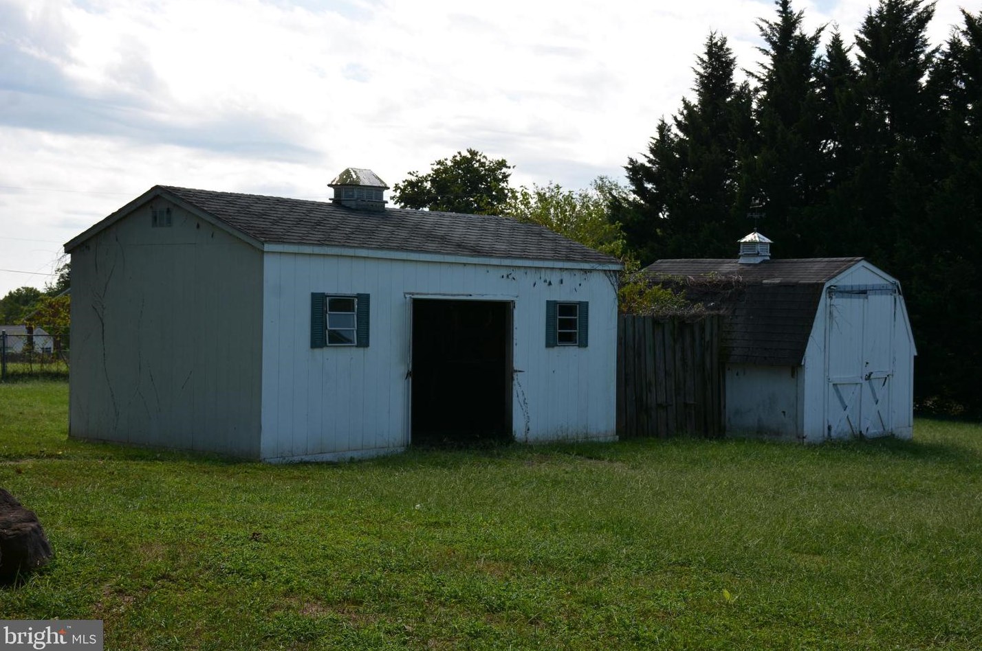 5129 Broad Run Church Rd, Warrenton VA  20187-2705 exterior