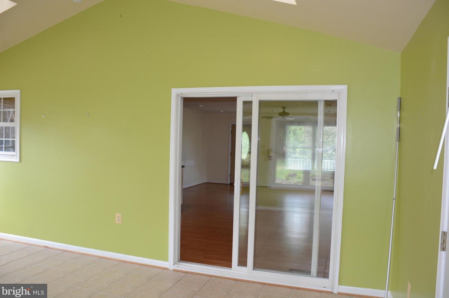 5129 Broad Run Church Rd, Warrenton VA  20187-2705 exterior