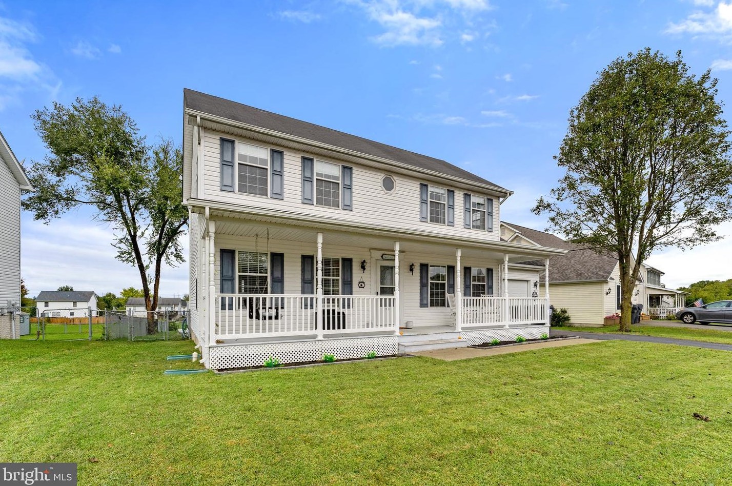 7018 Helm Dr, Remington, VA 22734
