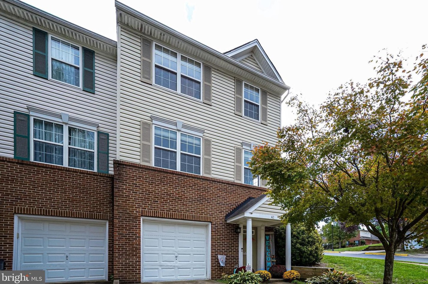 42 Sire Way, Warrenton, VA 20186-3069