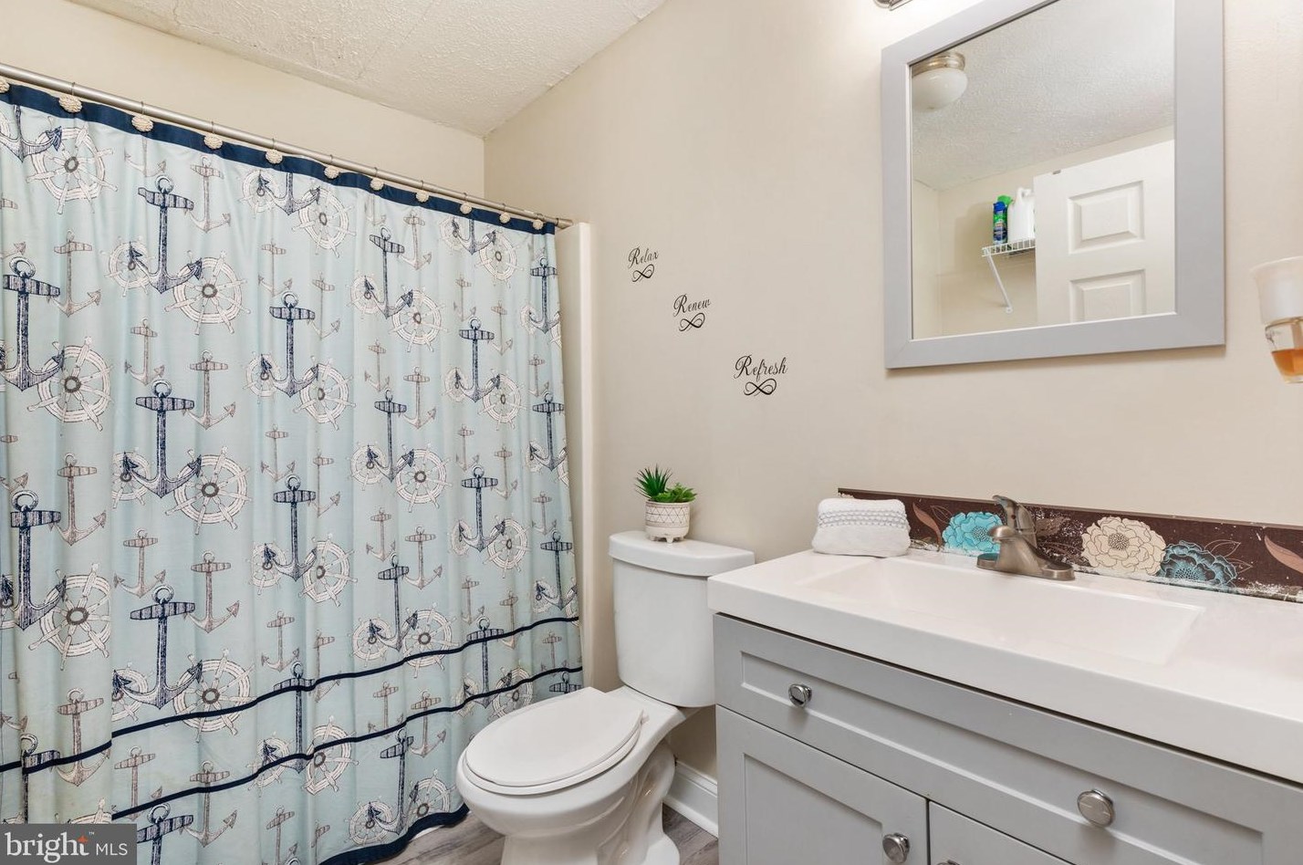 6634 Belfrys Ct, Bealeton VA  22712-9781 exterior