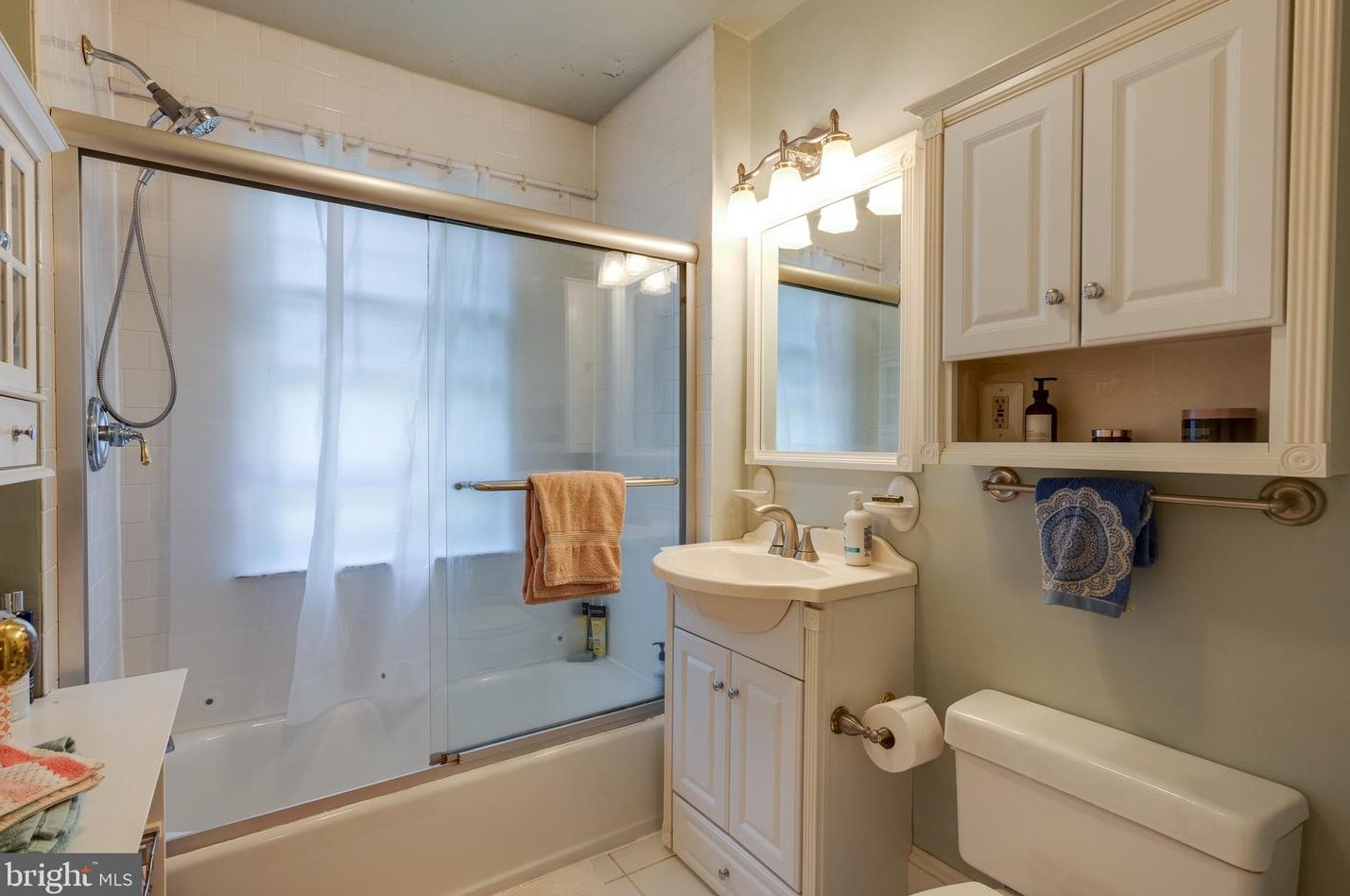 175 Waterloo St, Warrenton, VA 20186-2707