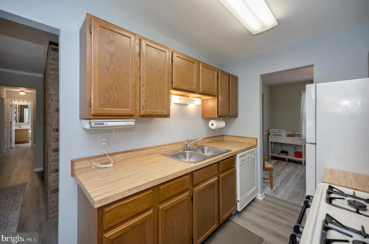 7136 Westmoreland Dr, Warrenton VA  20187-4452 exterior