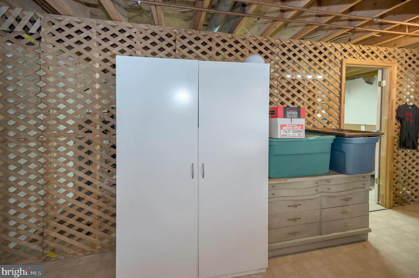 7136 Westmoreland Dr, Warrenton VA  20187-4452 exterior