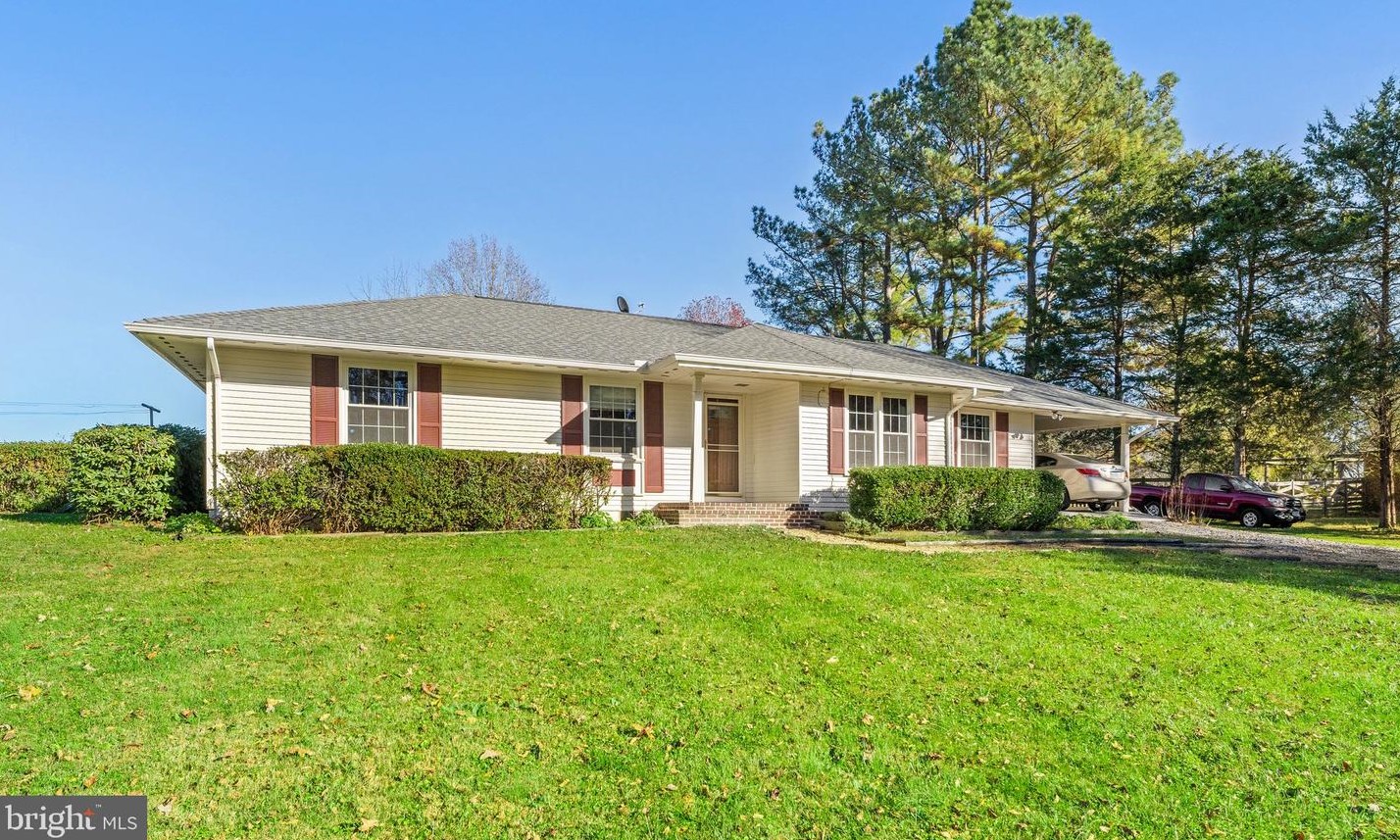 10009 Routts Hill Rd, Warrenton, VA 20186-8463
