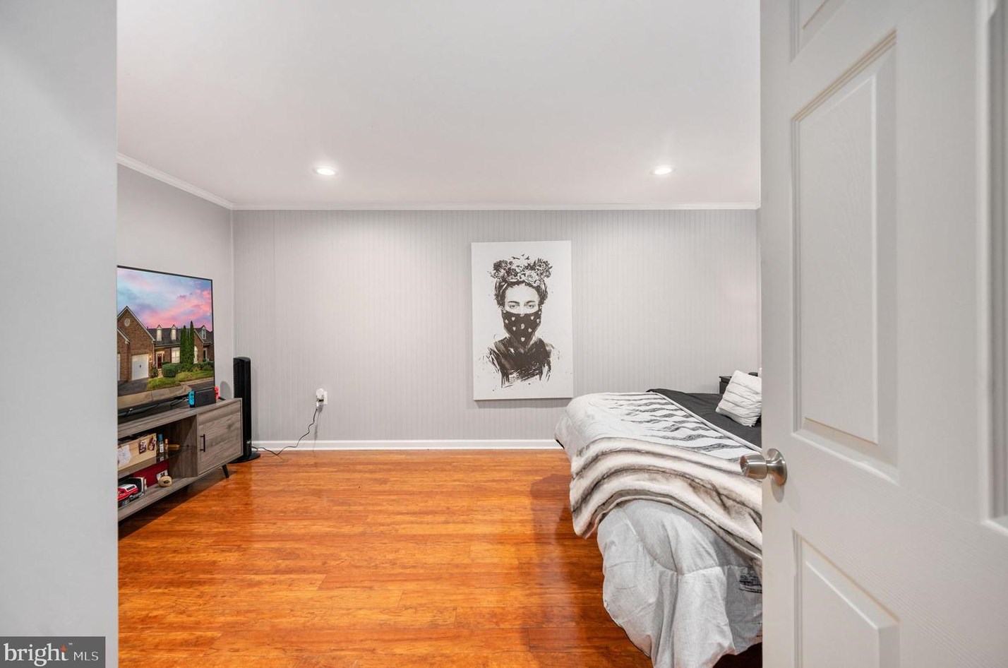 256 Sapphire Ct, Warrenton VA  20186-4340 exterior