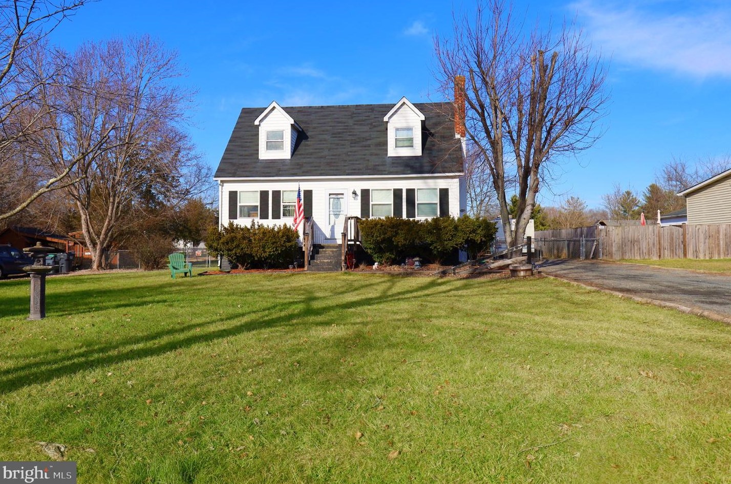 6738 Schoolhouse Rd, Bealeton, VA 22712