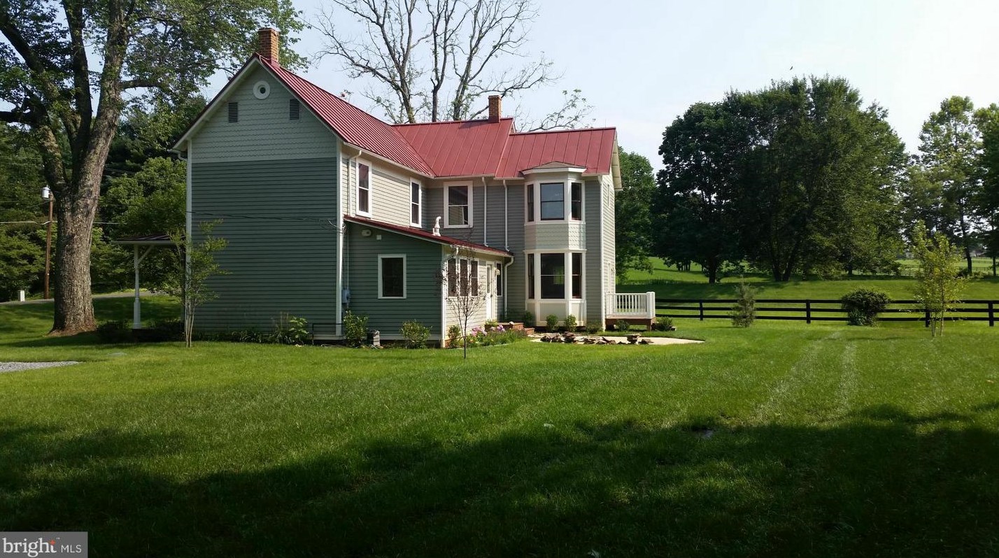9671 Springs Rd, Warrenton, VA 20186