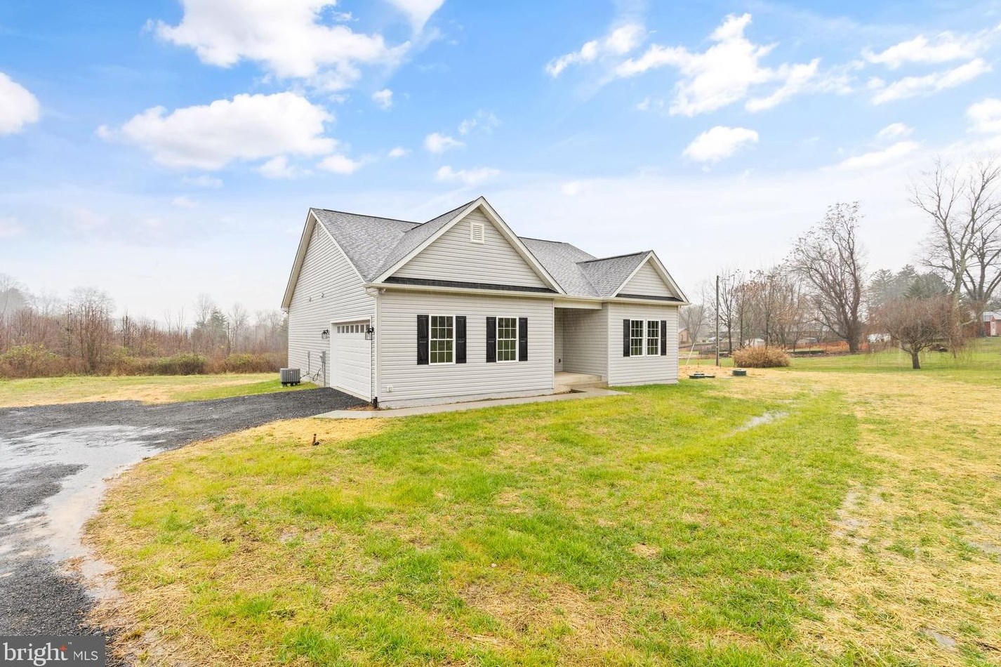 6425 Cannon Dr, Warrenton, VA 20187-7130