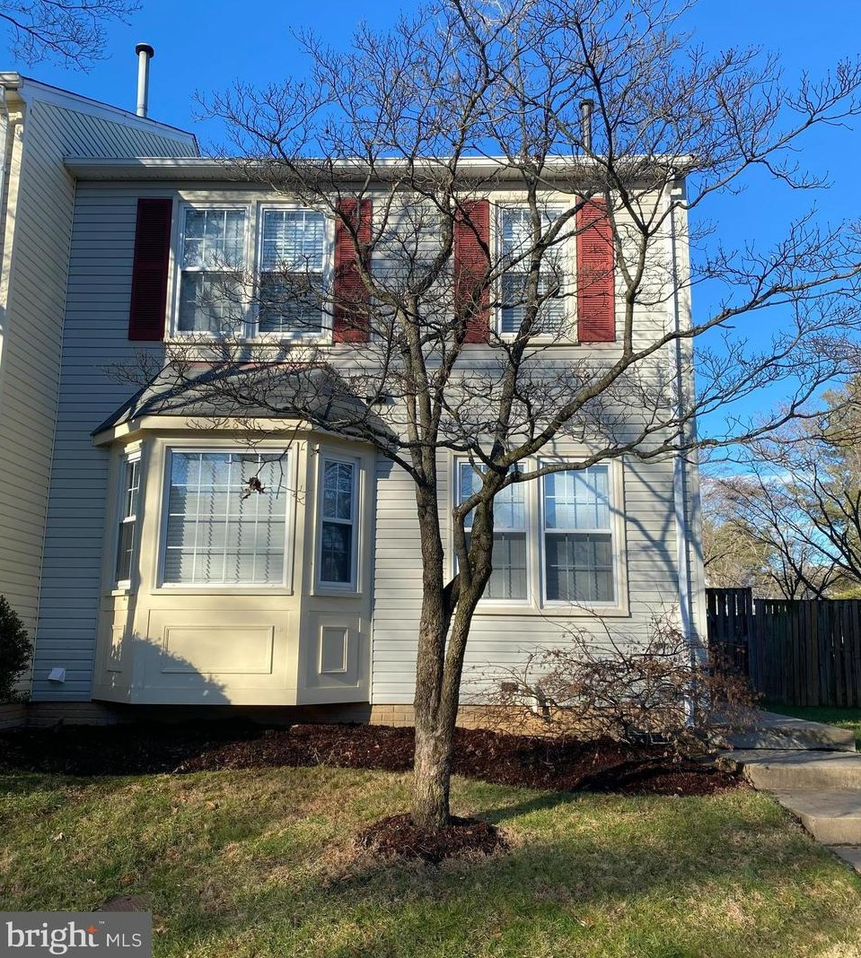 728 Pine Tree Ct, Warrenton, VA 20186
