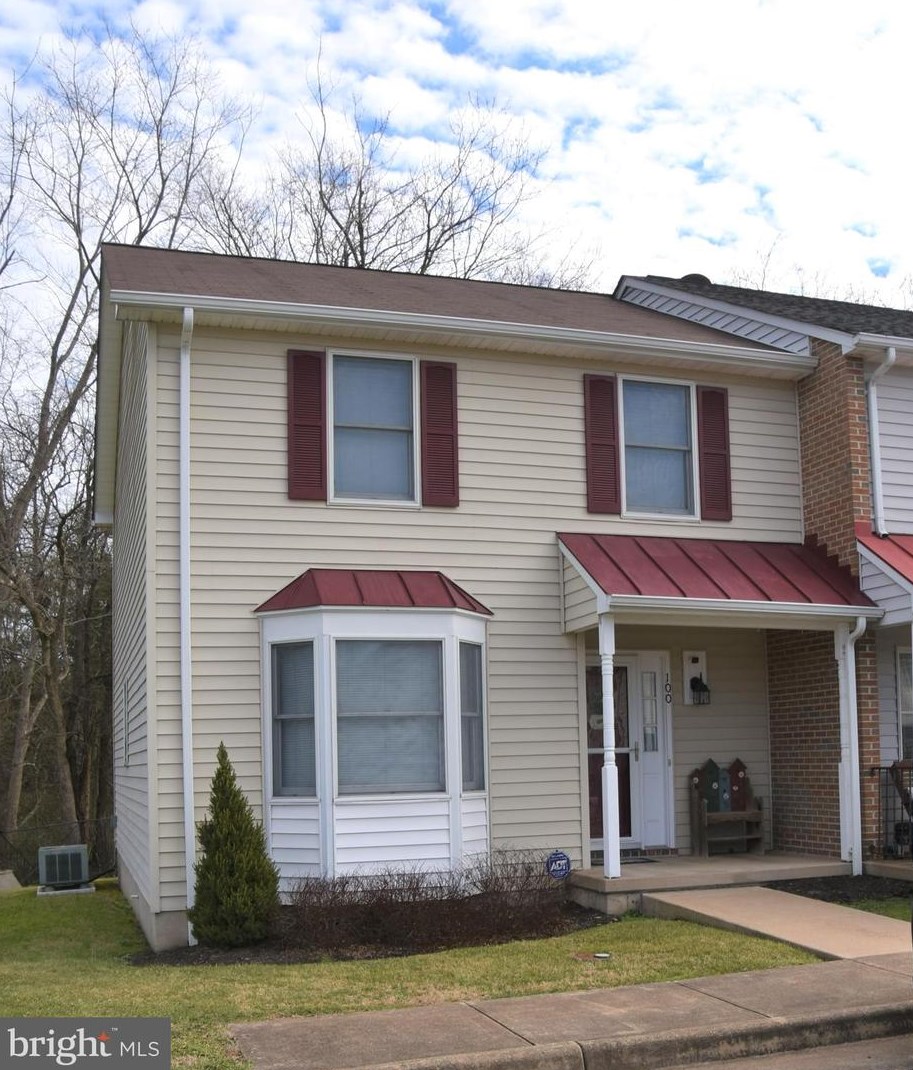 100 Freemans Ford Rd, Remington, VA 22734