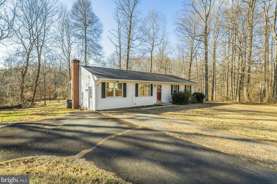 7384 Porch Rd, Warrenton, VA 20187-9052