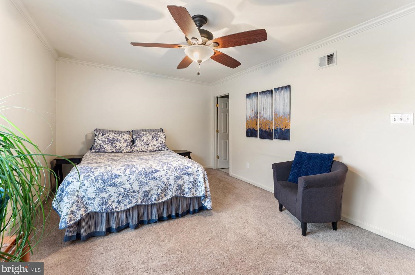 788 General Wallace Ct, Warrenton VA  20186-2111 exterior