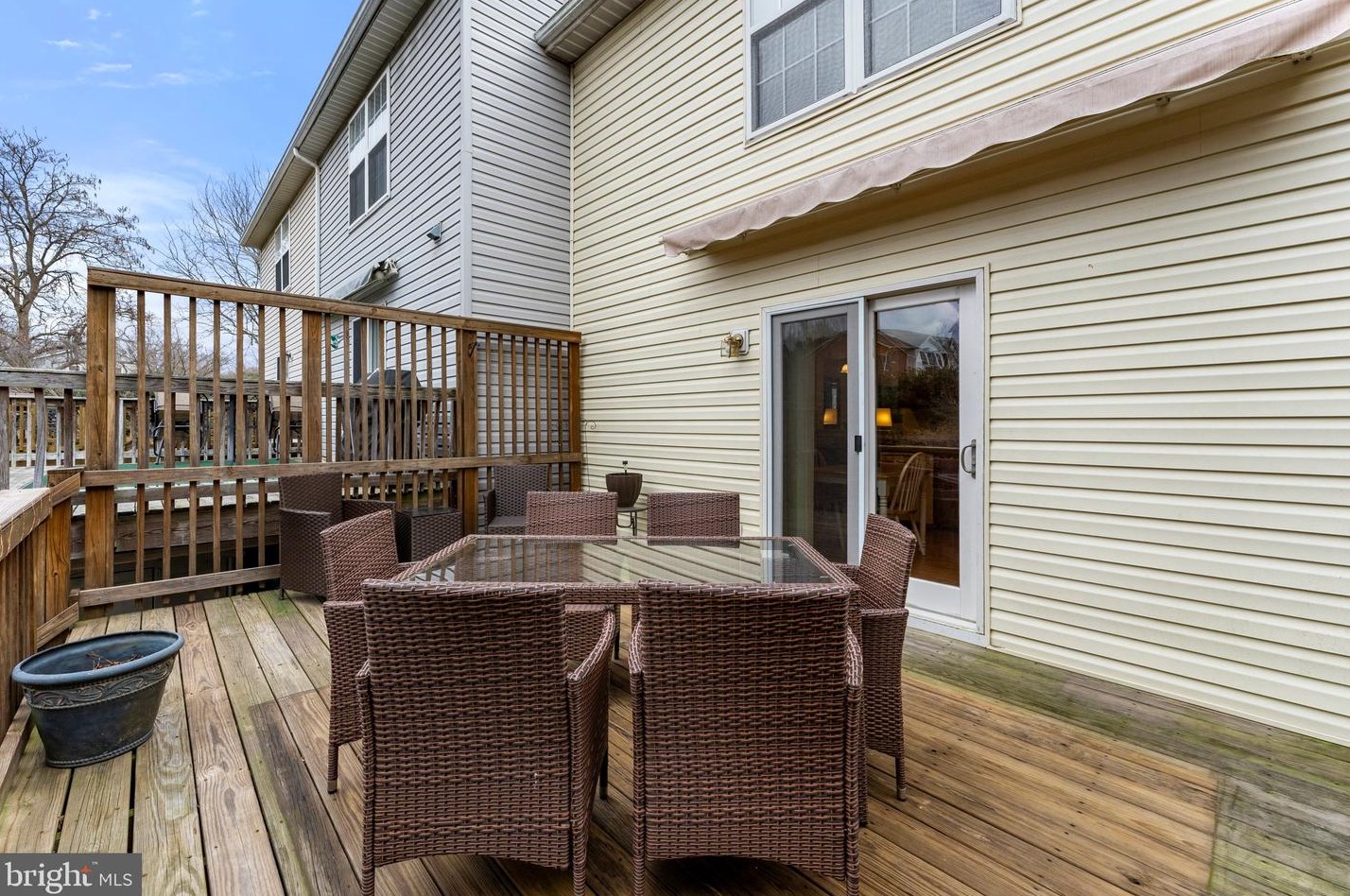 788 General Wallace Ct, Warrenton VA  20186-2111 exterior