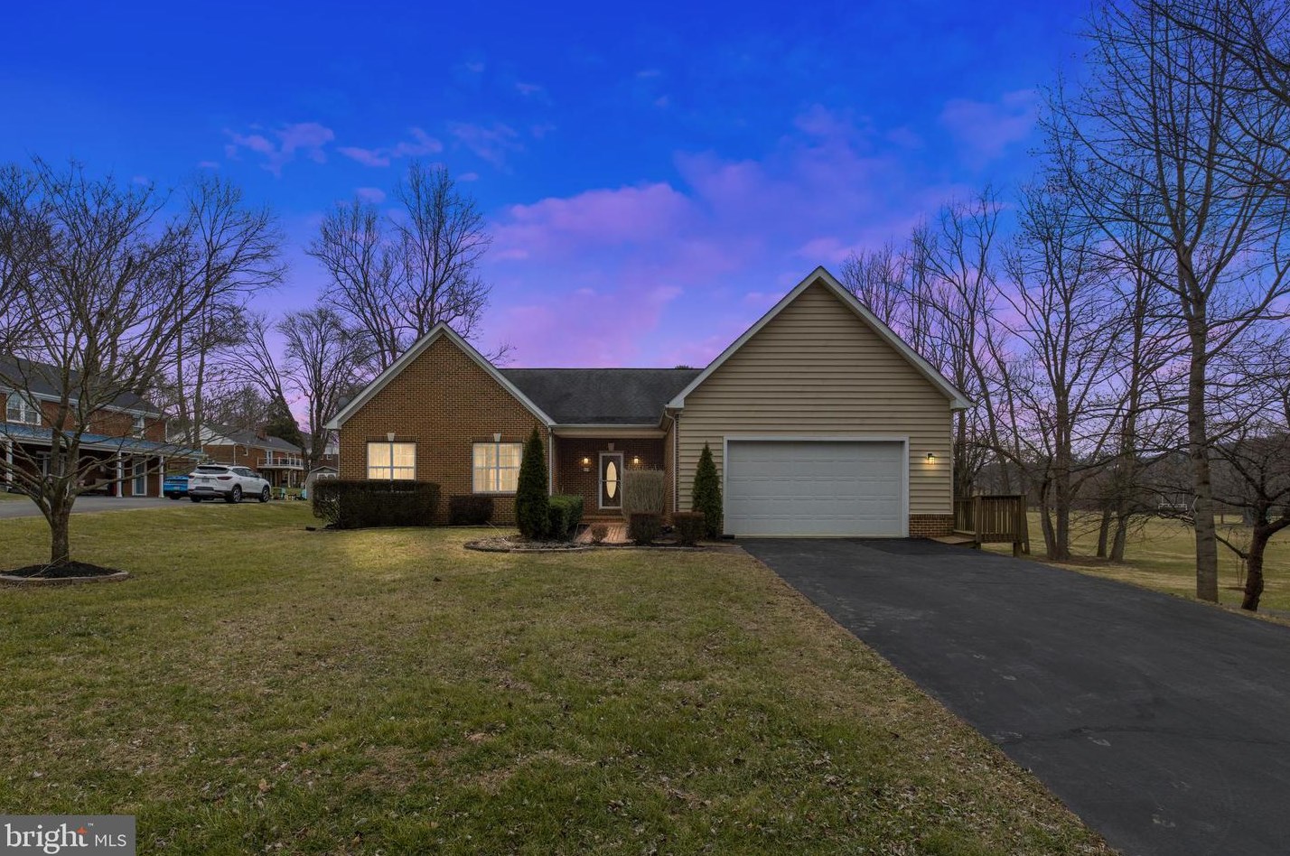 674 Fauquier Rd, Warrenton, VA 20186-2027
