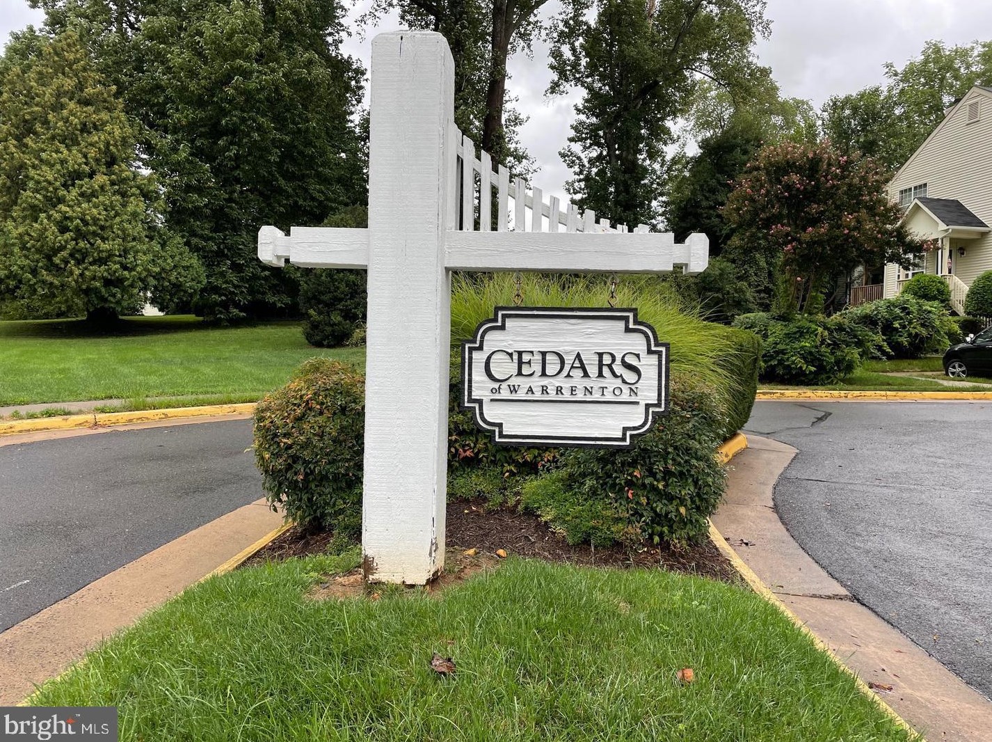 708 Cedar Crest Dr #b, Warrenton, VA 20186