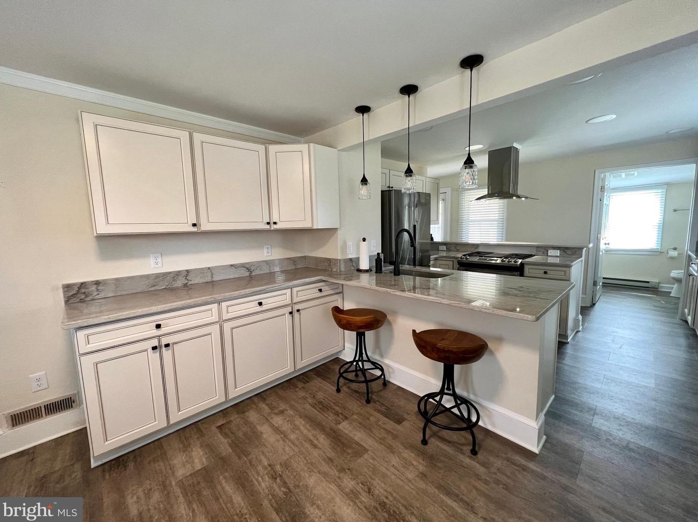 7383 Enon Church Rd, The Plains, VA 20198