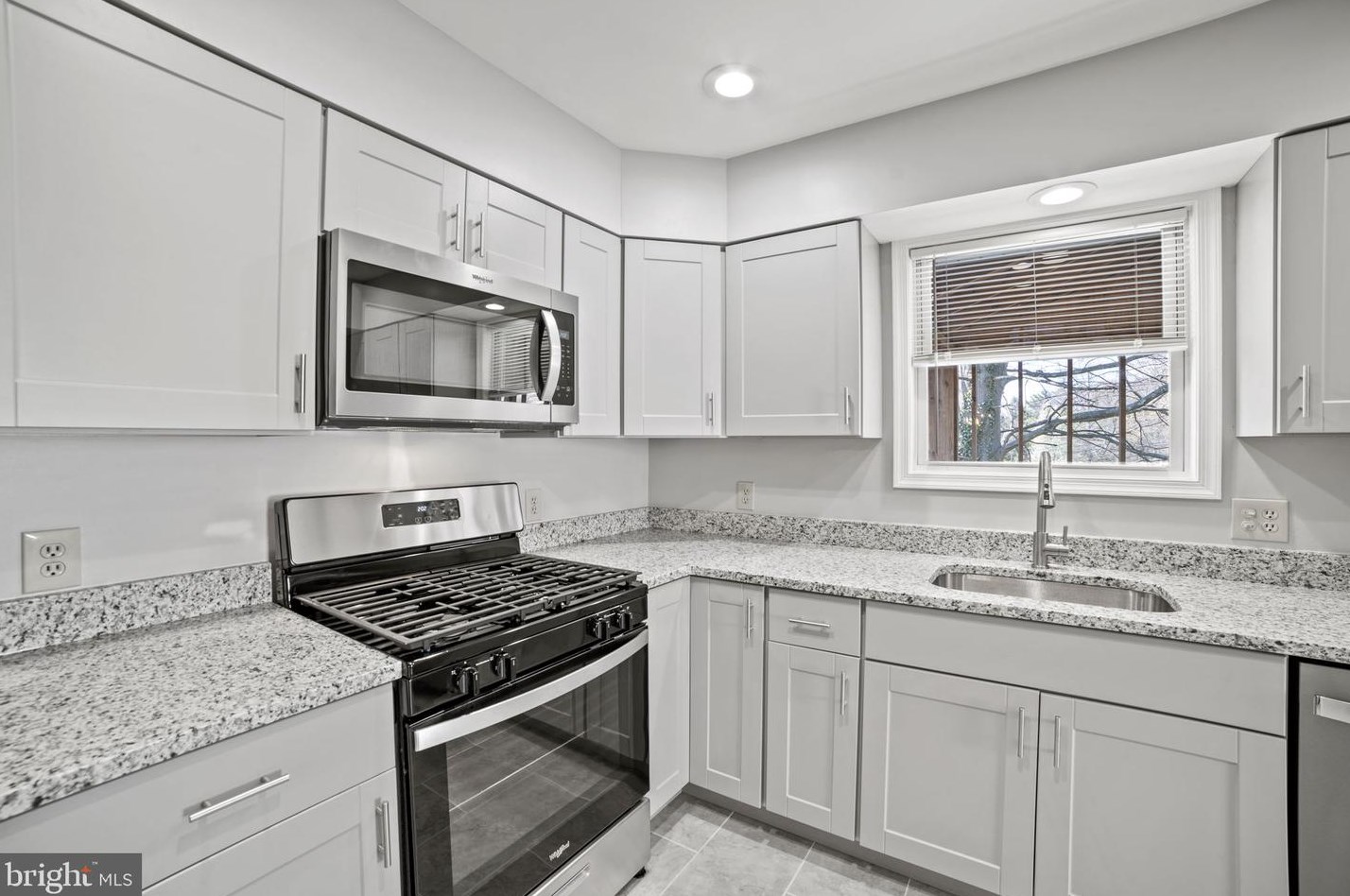 132 Moser Rd, Warrenton VA  20186-2715 exterior