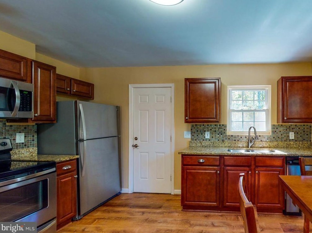 11892 Bristersburg Rd, Midland, VA 22728
