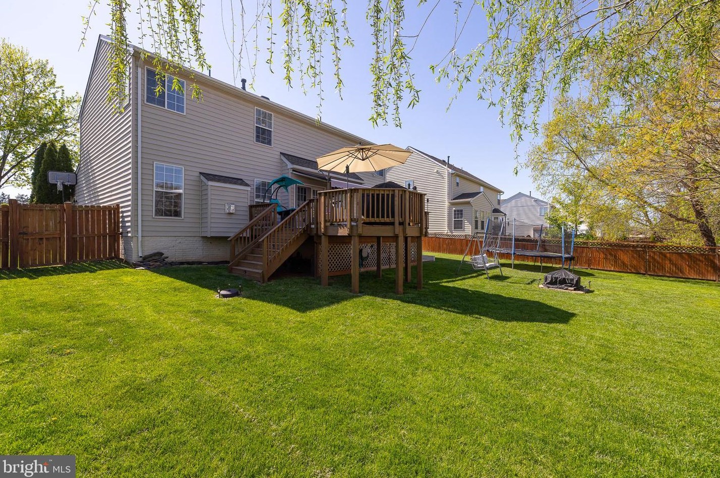 10819 Lord Chancellor Ln, Bealeton VA  22712-5625 exterior