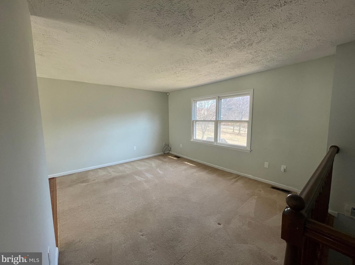 7348 Cedar Run Dr, Warrenton, VA 20187-2212